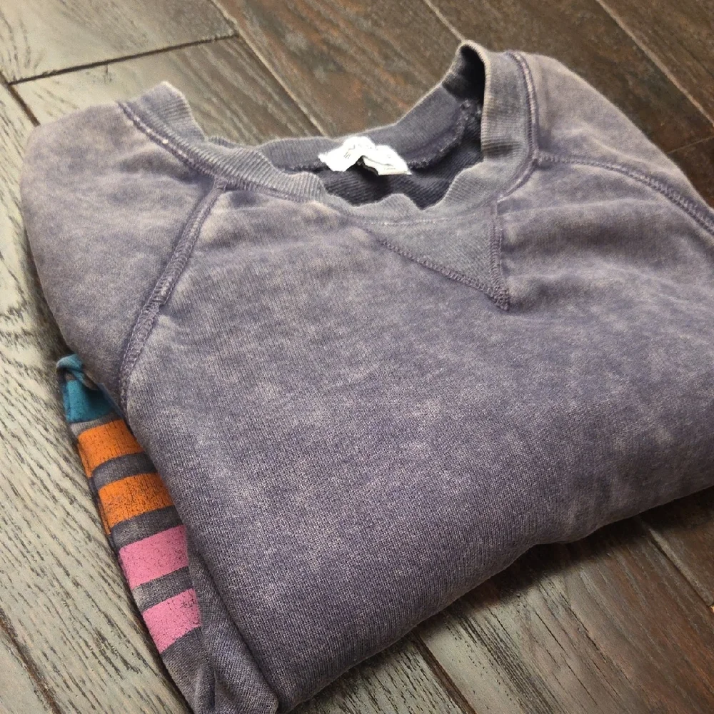 Evereve Charcoal Cropped Top Sweatshirt Size Medium - Picture 9 of 9
